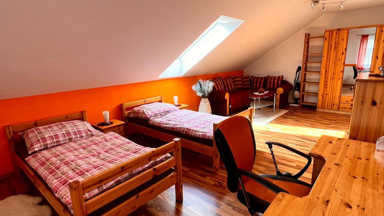 Ferienwohnung Brenner Bruck an der Mur Exterior photo