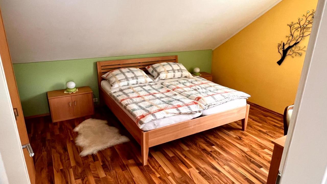 Ferienwohnung Brenner Bruck an der Mur Exterior photo